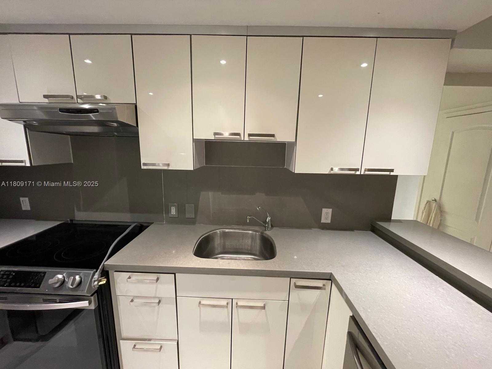 Small Image of 3625 NORTH COUNTRY CLUB DRIVE #2603, Aventura Number 5