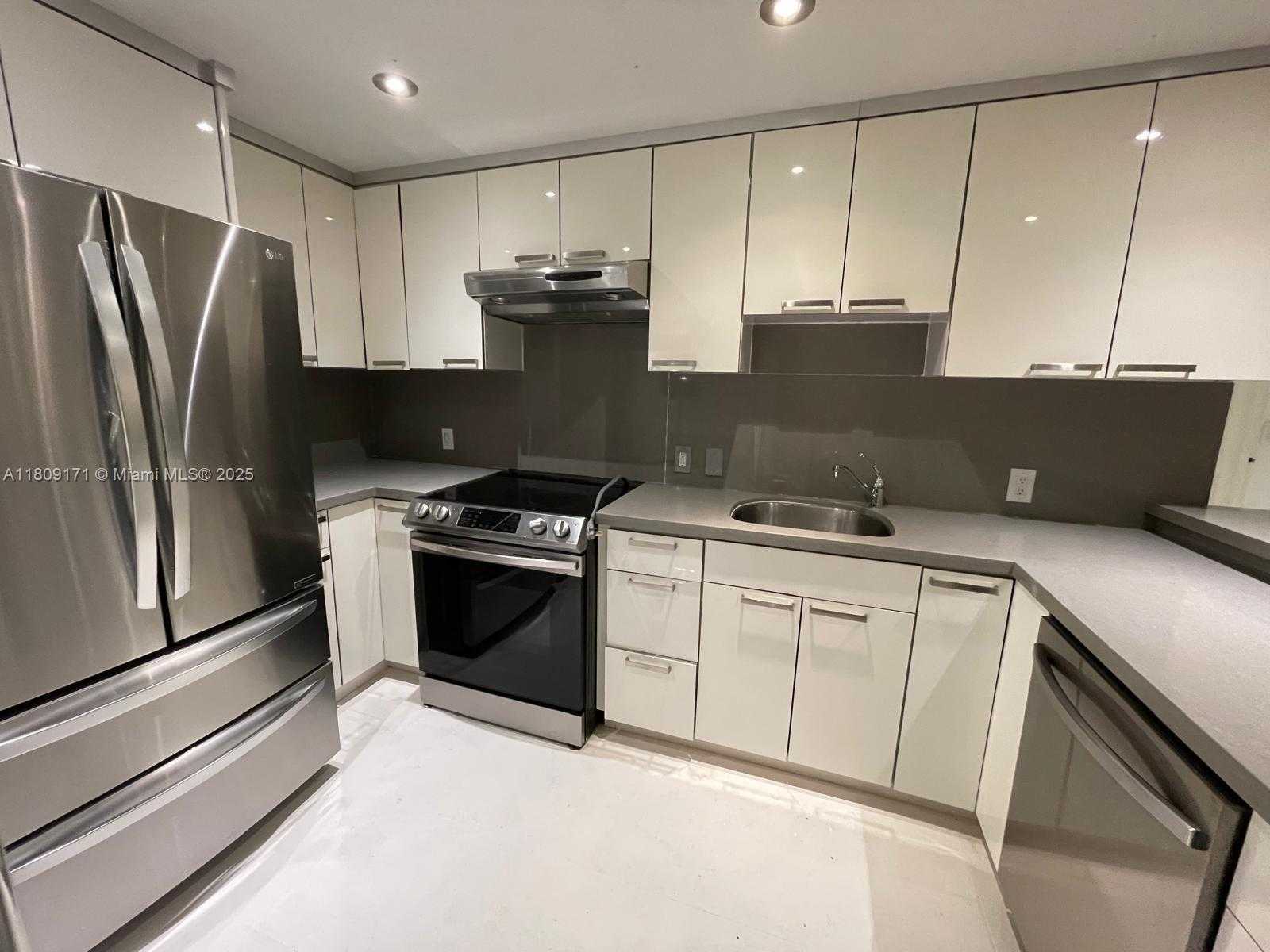 Small Image of 3625 NORTH COUNTRY CLUB DRIVE #2603, Aventura Number 7