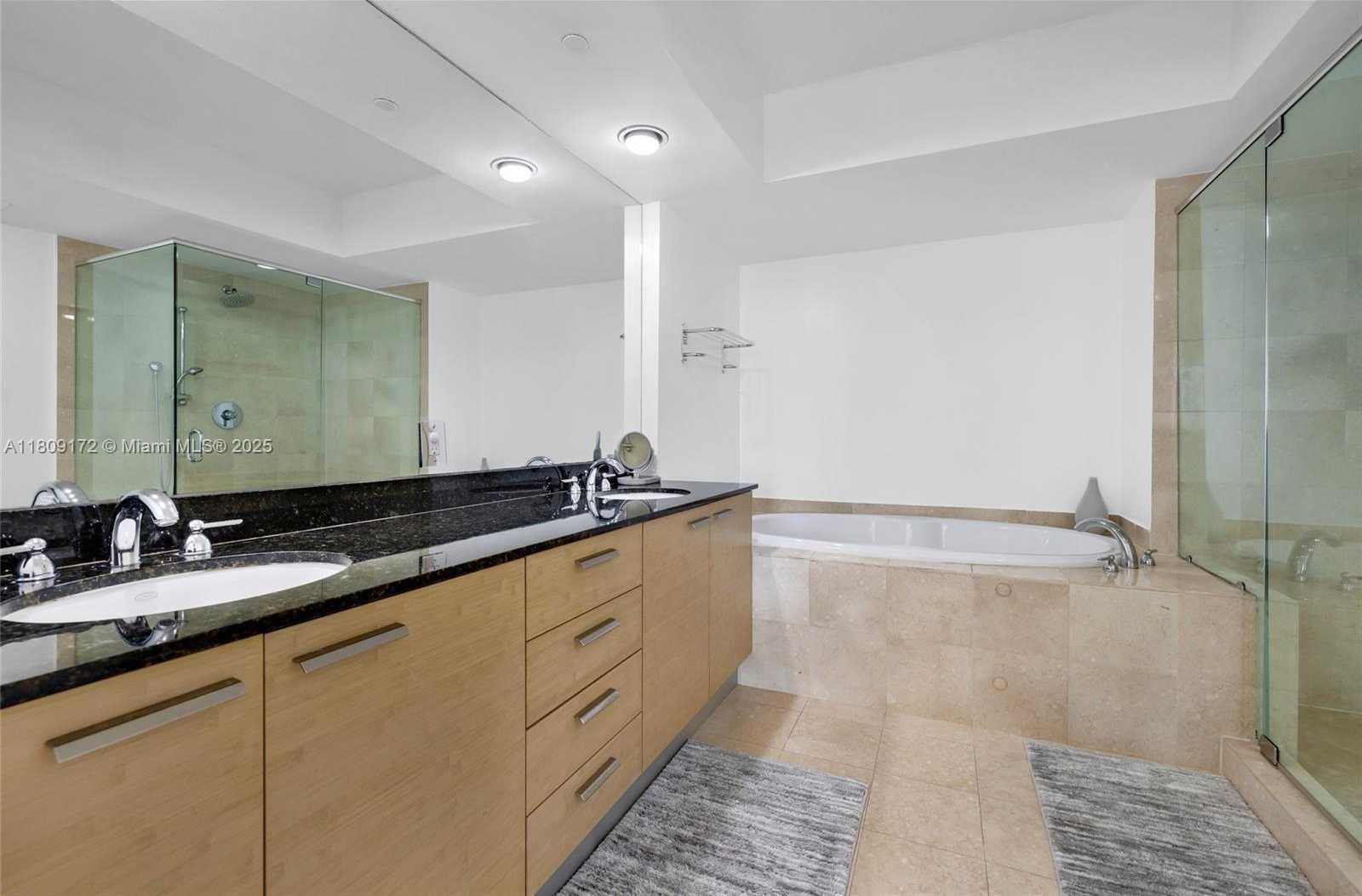 Small Image of 1830 SOUTH OCEAN DR #2806, Hallandale Beach Number 13