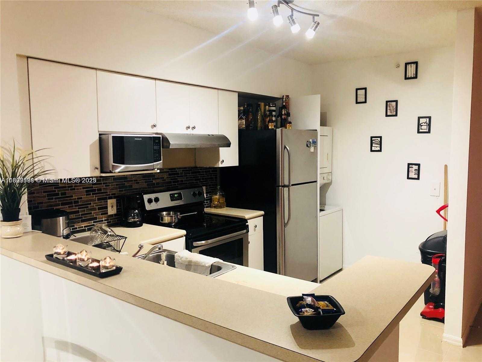 Small Image of 5091 NORTH WEST 7TH ST #703, Miami Number 5