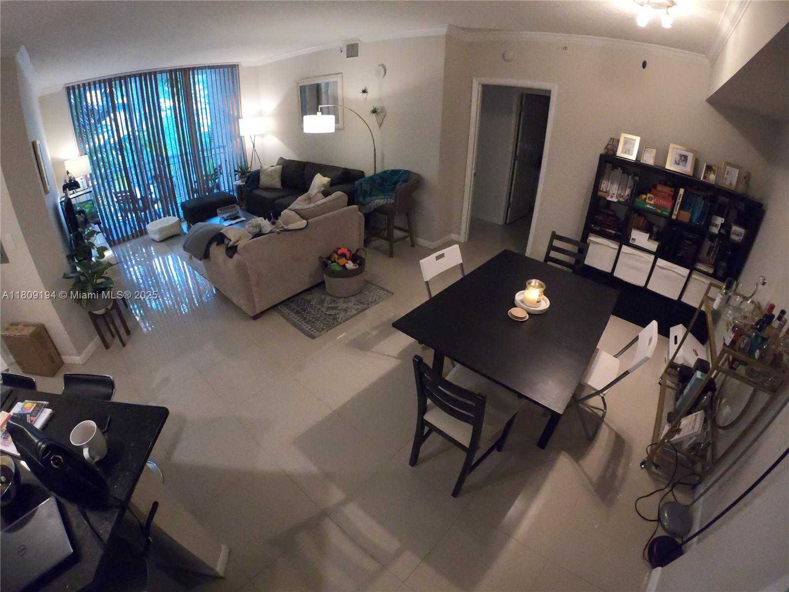 Small Image of 2000 NORTH BAYSHORE DR #219, Miami Number 9