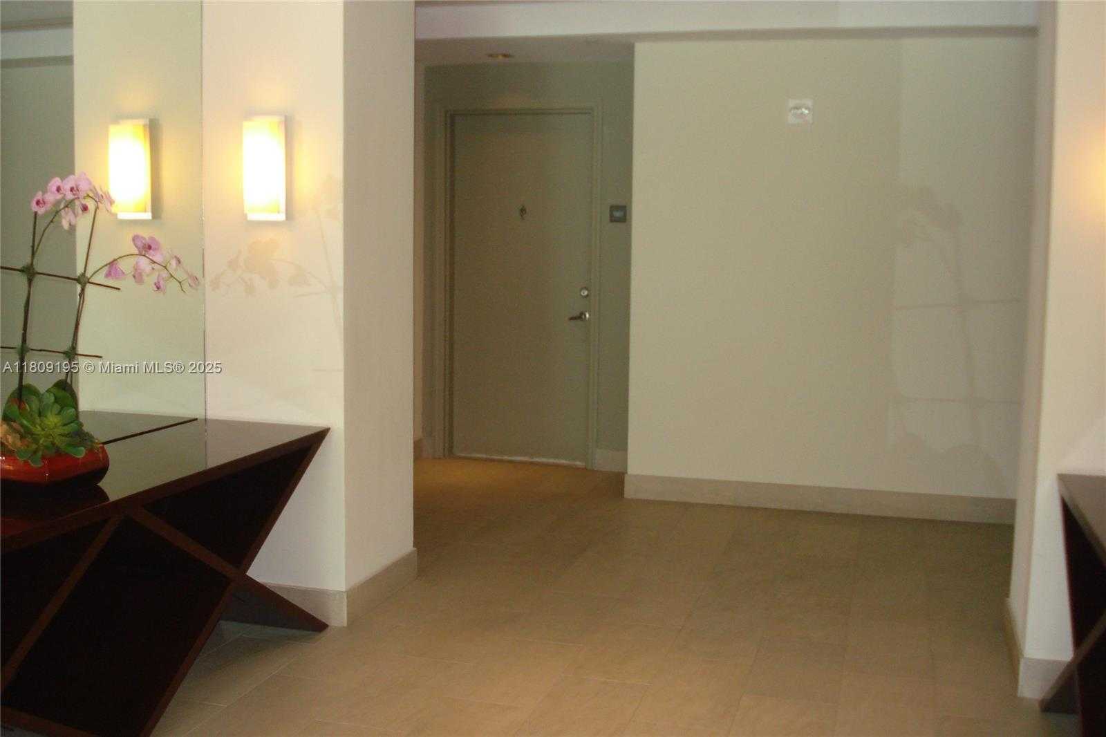 Small Image of 951 BRICKELL AVE #1211, Miami Number 2