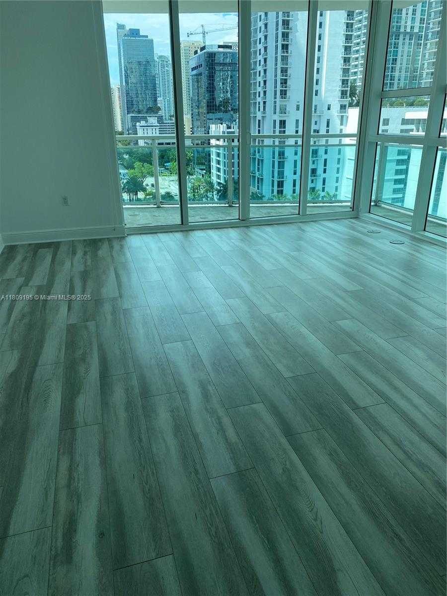 Small Image of 951 BRICKELL AVE #1211, Miami Number 22