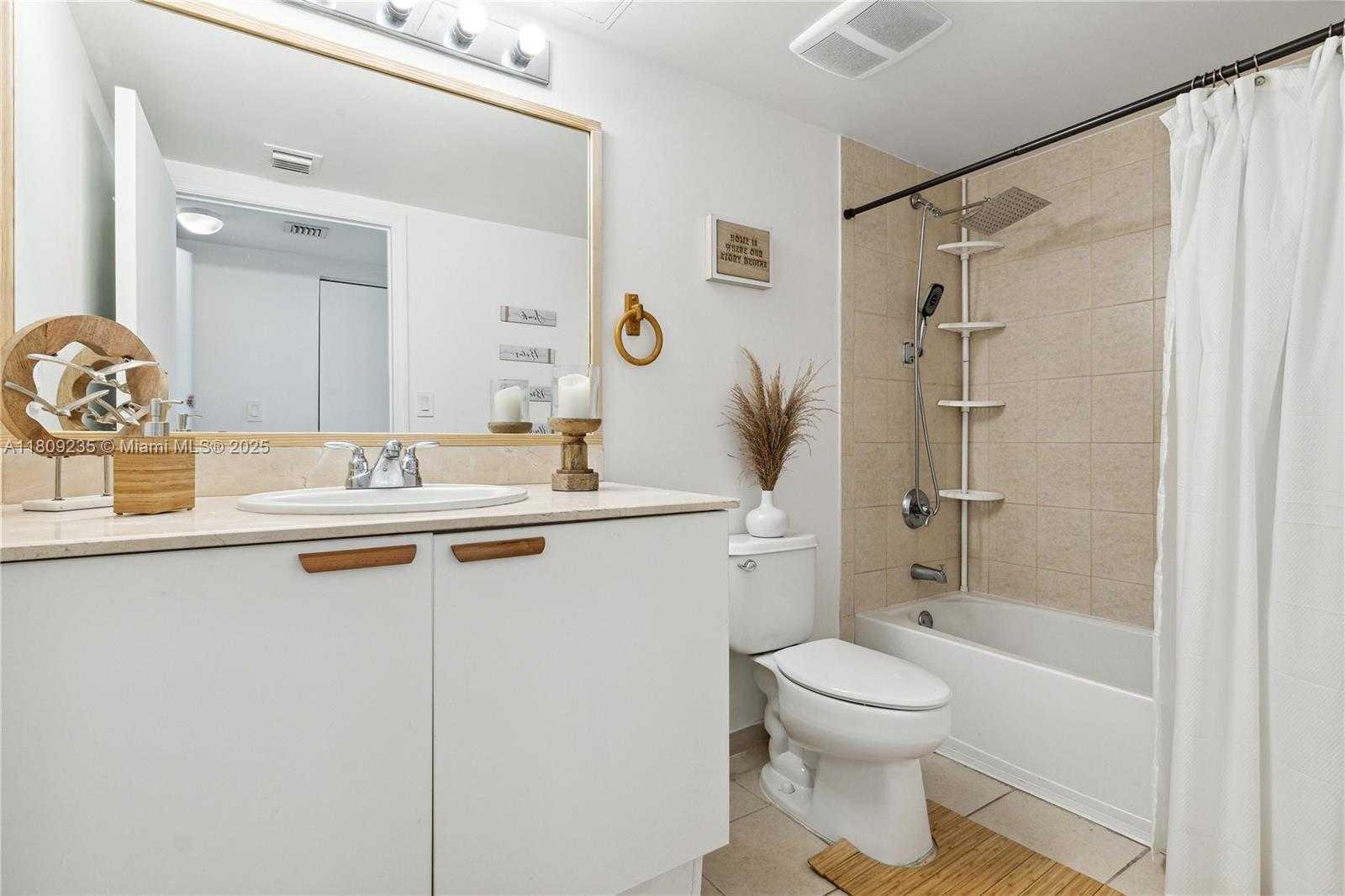 Small Image of 16699 COLLINS AVE #3107, Sunny Isles Beach Number 17