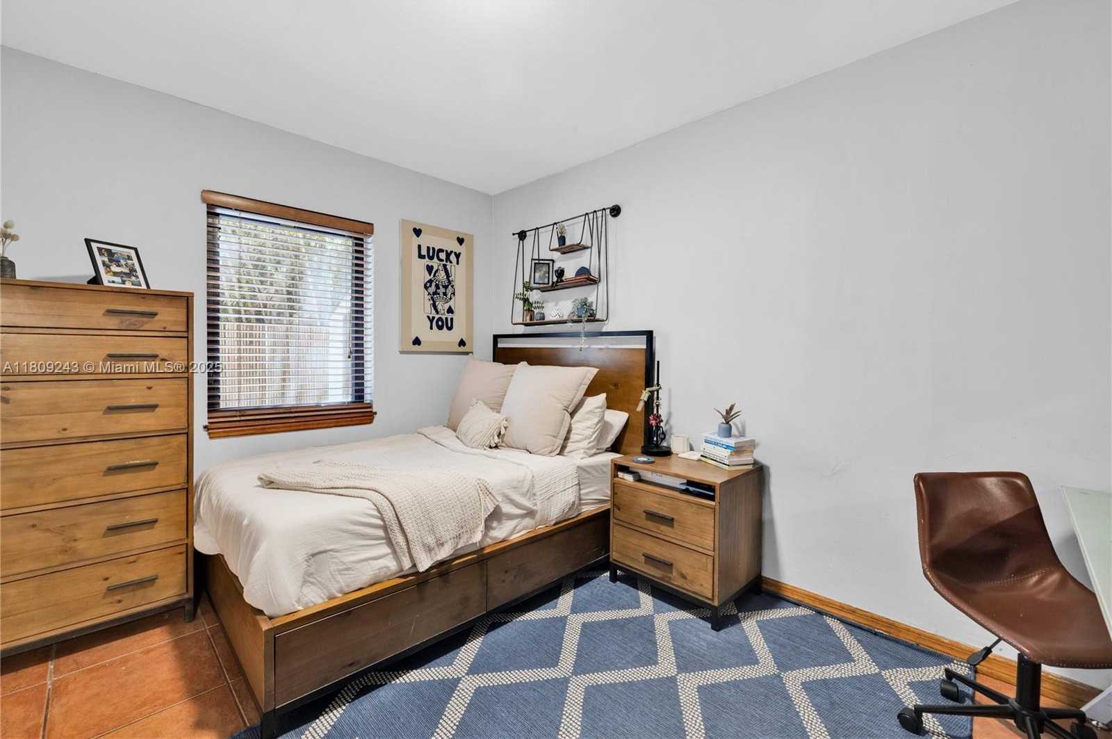 Small Image of 6870 SOUTH WEST 77TH TER, South Miami Number 39
