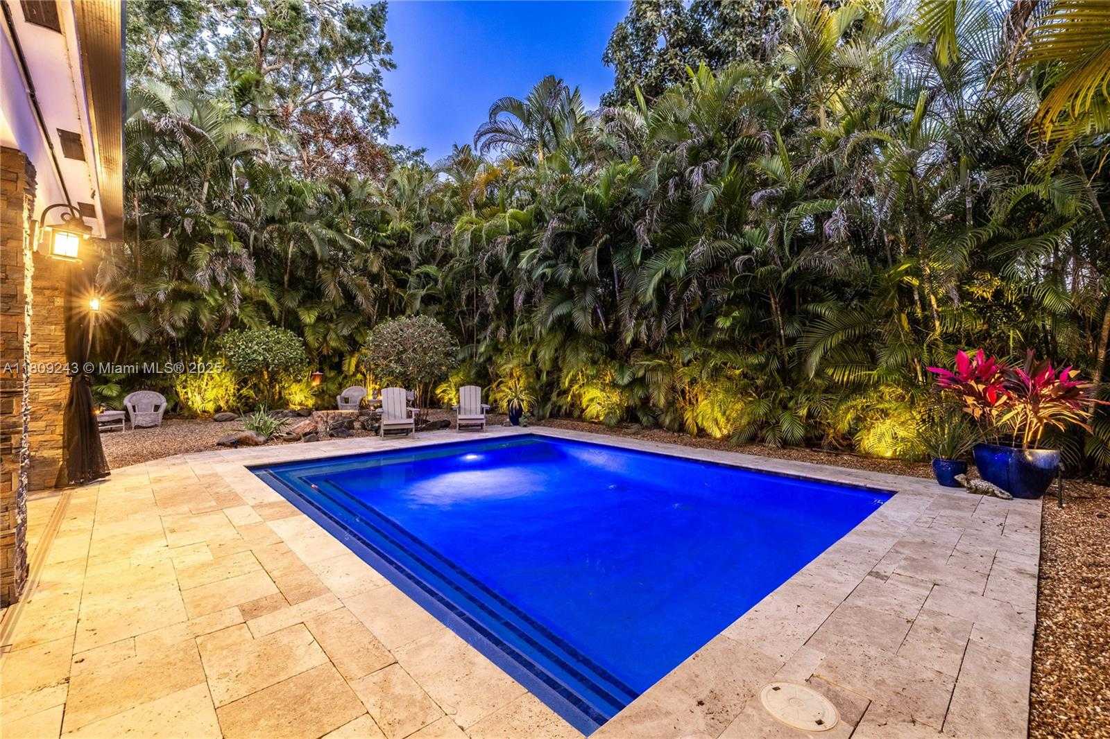 Small Image of 6870 SOUTH WEST 77TH TER, South Miami Number 62