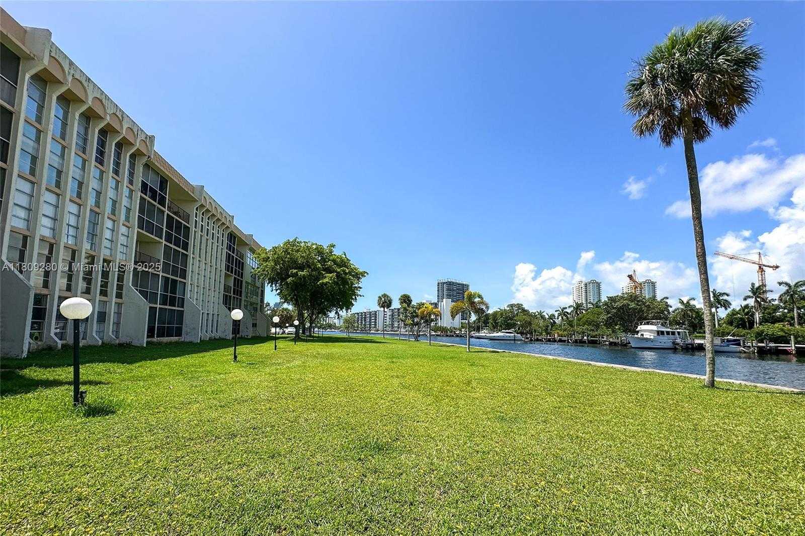Small Image of 601 THREE ISLANDS BLVD #317, Hallandale Beach Number 19