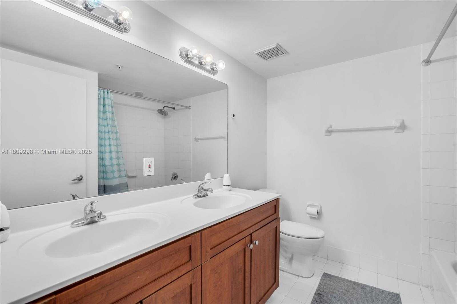 Small Image of 36 NORTH WEST 6TH AVE #402, Miami Number 13