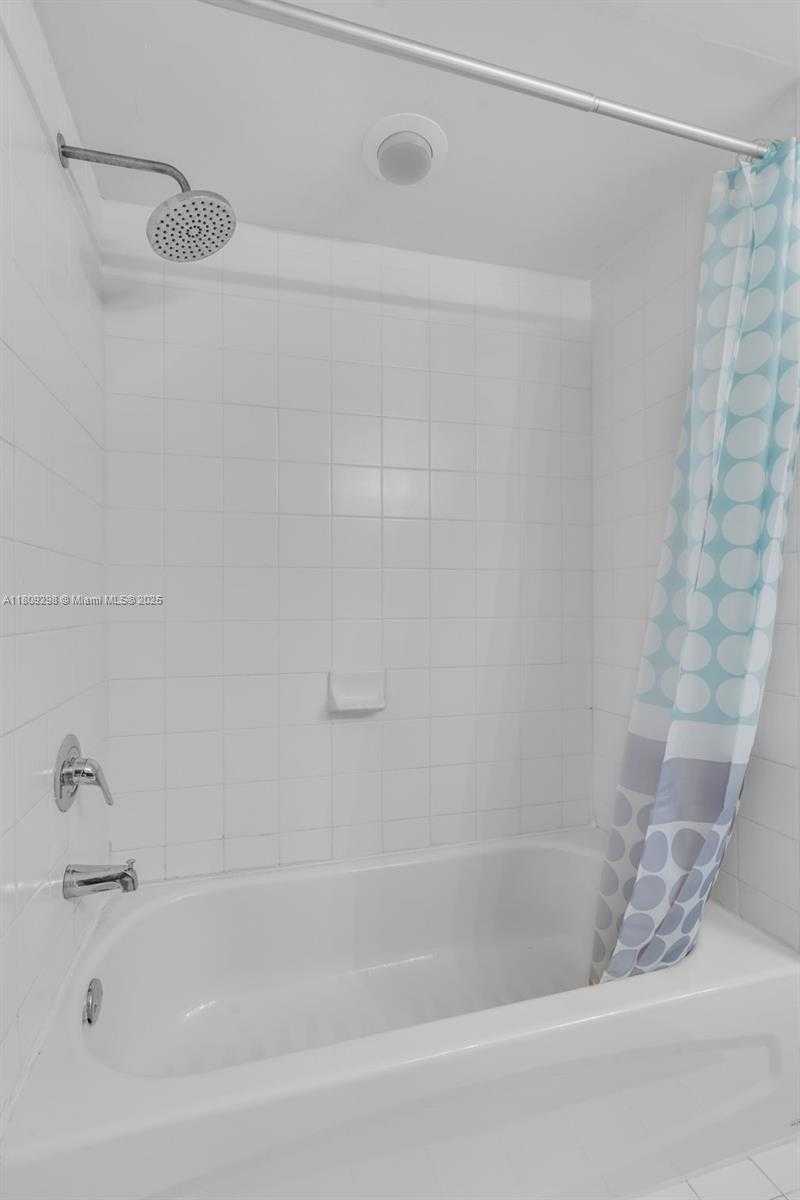 Small Image of 36 NORTH WEST 6TH AVE #402, Miami Number 19