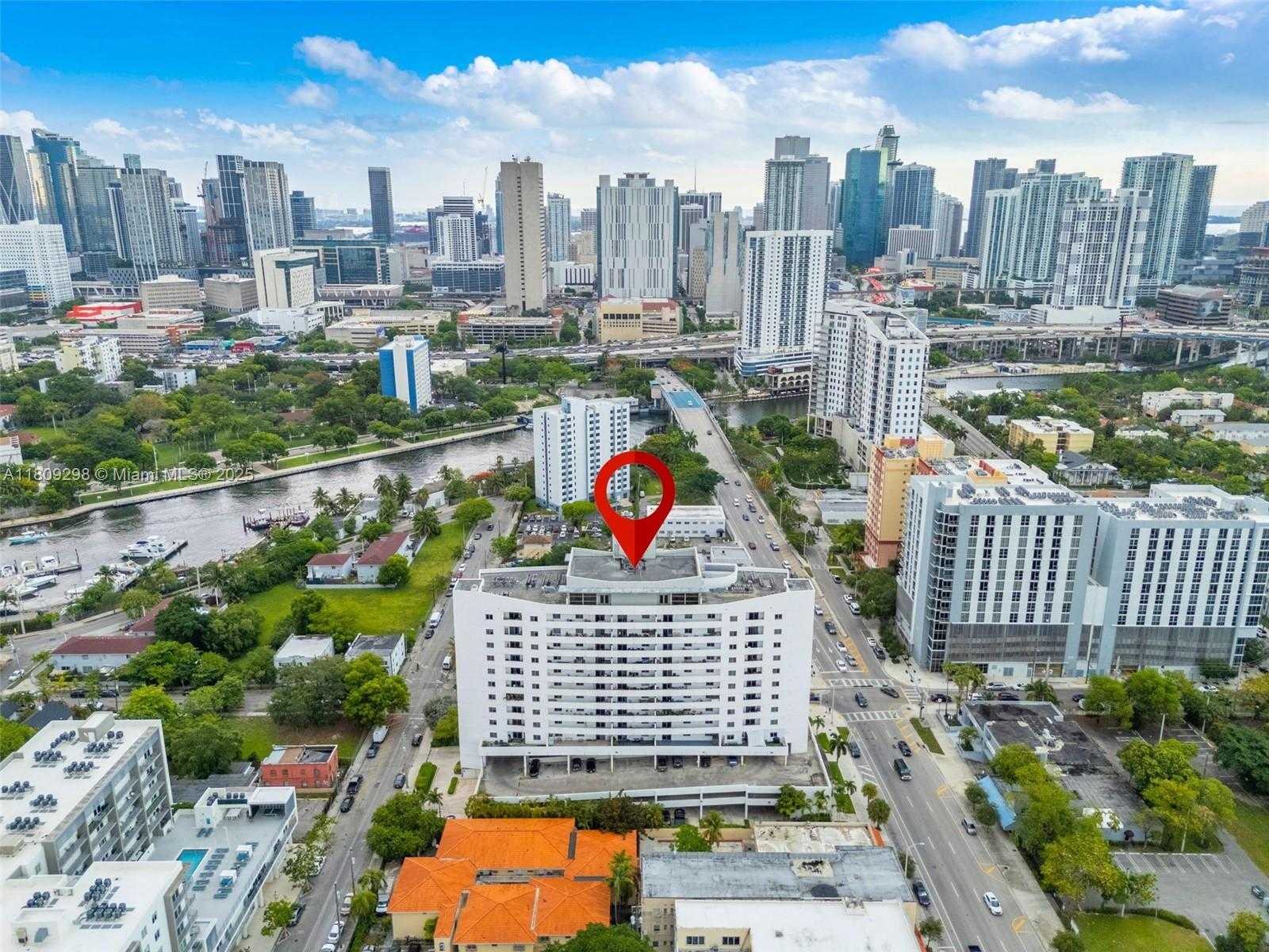 Small Image of 36 NORTH WEST 6TH AVE #402, Miami Number 31