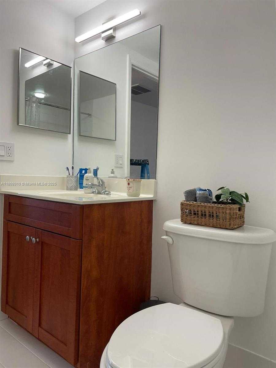 Small Image of 36 NORTH WEST 6TH AVE #508, Miami Number 26