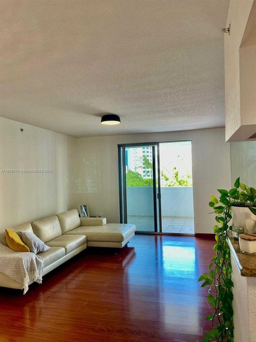 Small Image of 36 NORTH WEST 6TH AVE #508, Miami Number 3