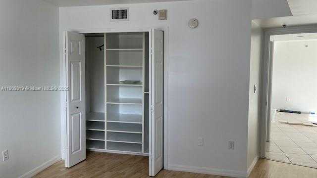Small Image of 2415 NORTH WEST 16TH ST RD #405, Miami Number 27