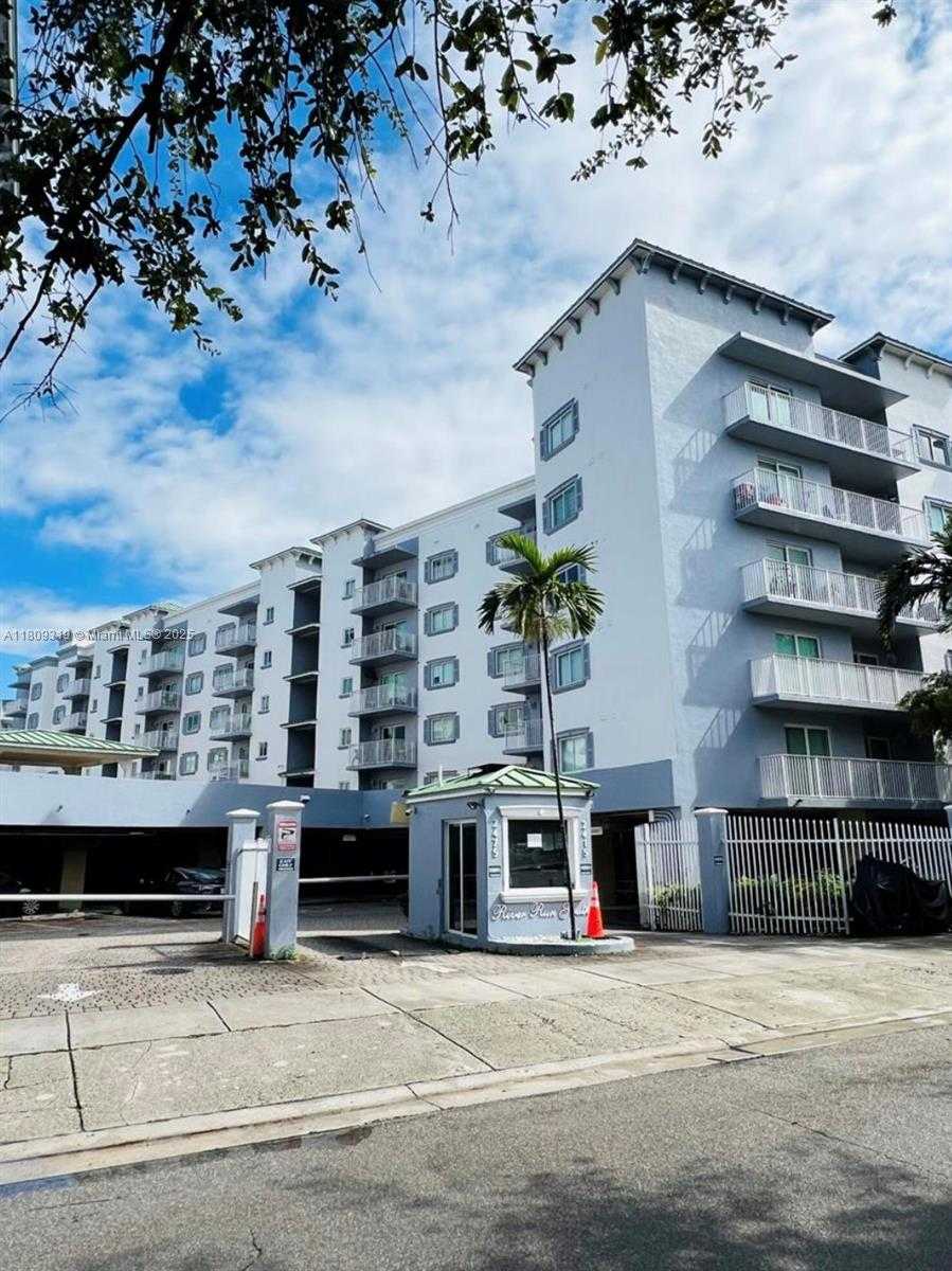 Small Image of 2415 NORTH WEST 16TH ST RD #405, Miami Number 6