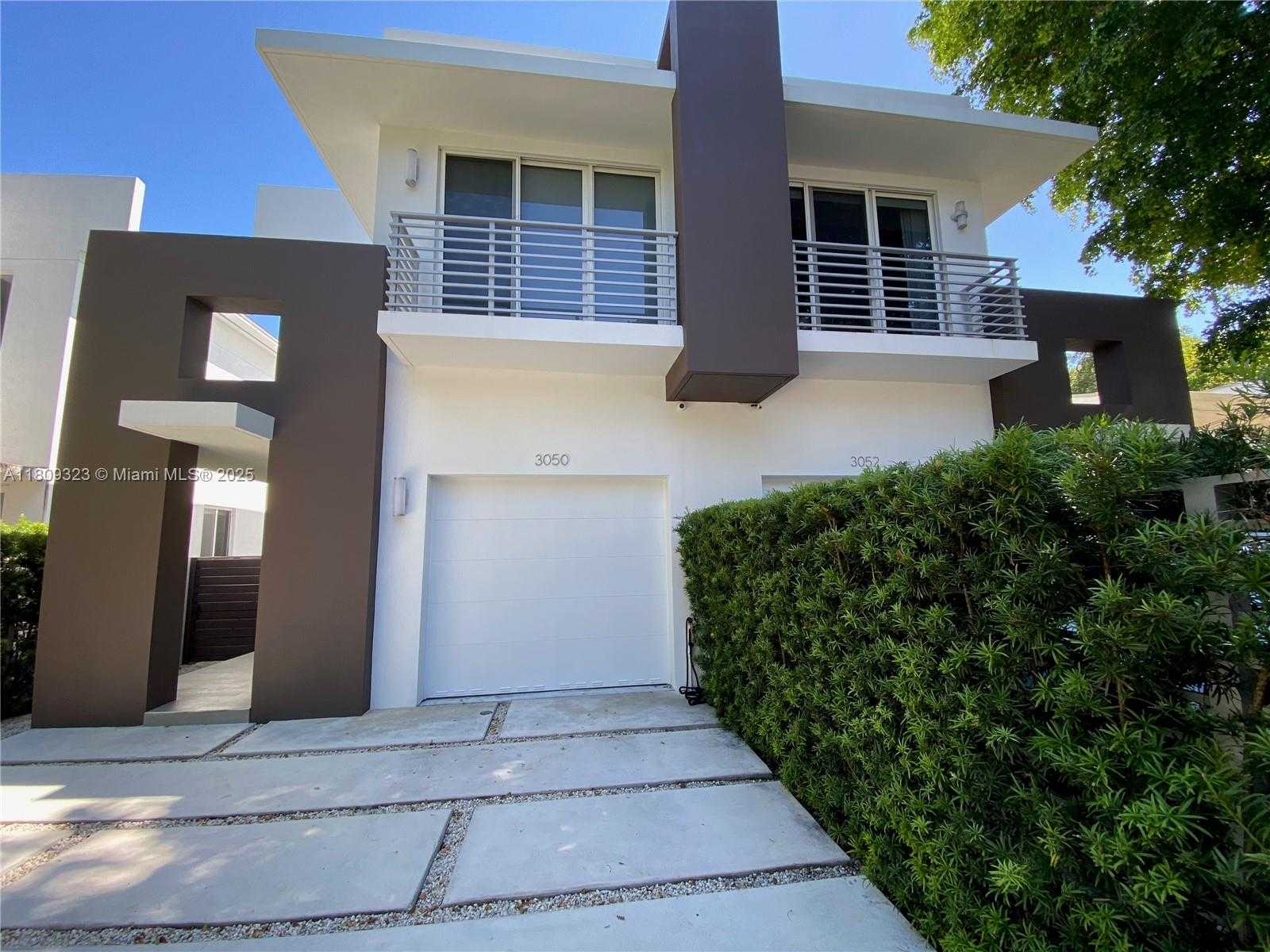 Small Image of 3050 DAY AVE #1, Miami Number 2