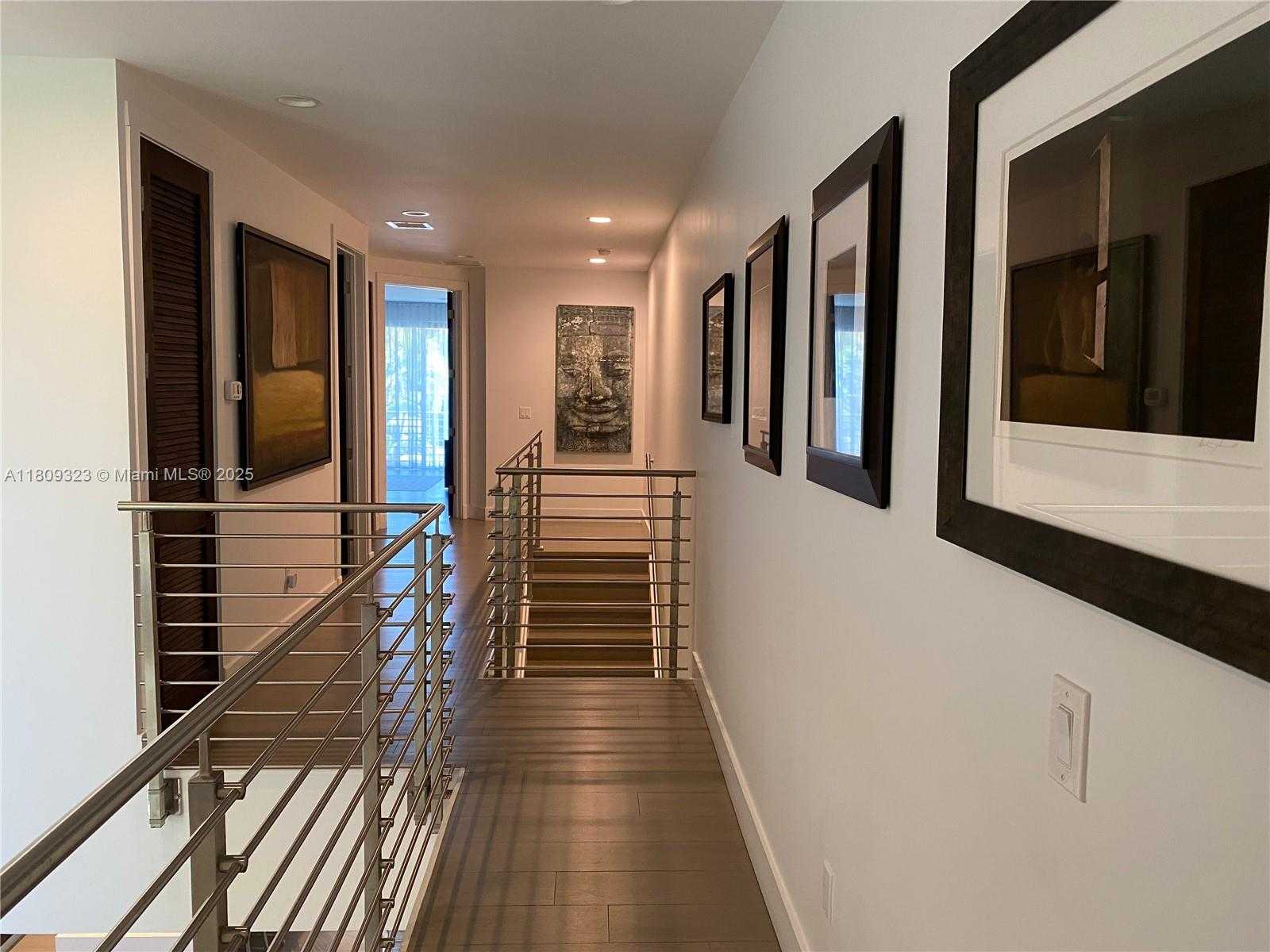 Small Image of 3050 DAY AVE #1, Miami Number 26