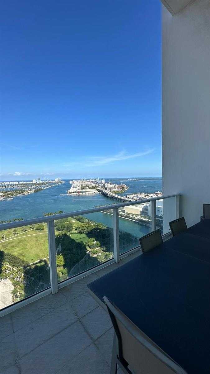 Small Image of 1040 BISCAYNE BLVD #3504, Miami Number 27