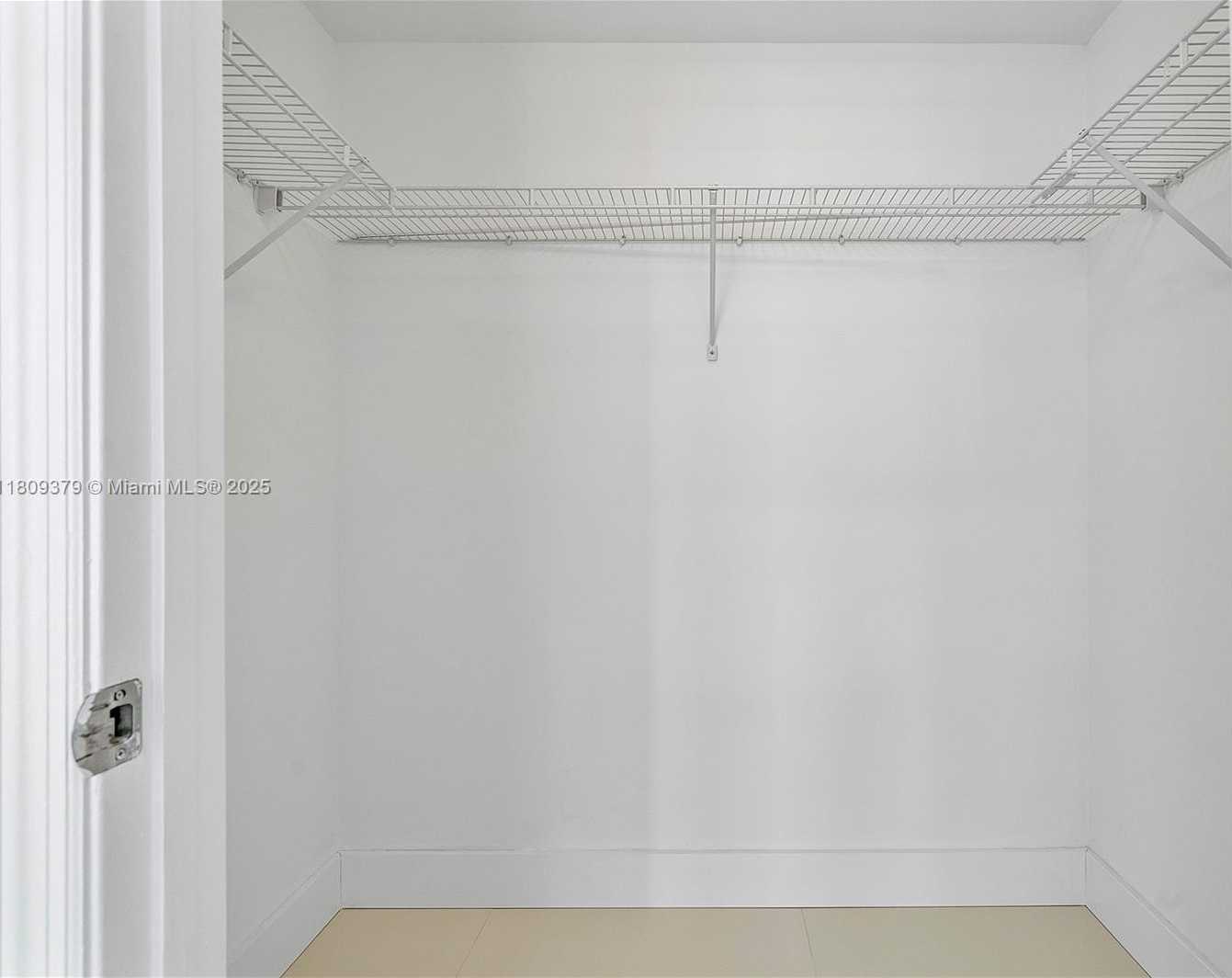 Small Image of 55 SOUTH EAST 6TH ST #3605, Miami Number 14