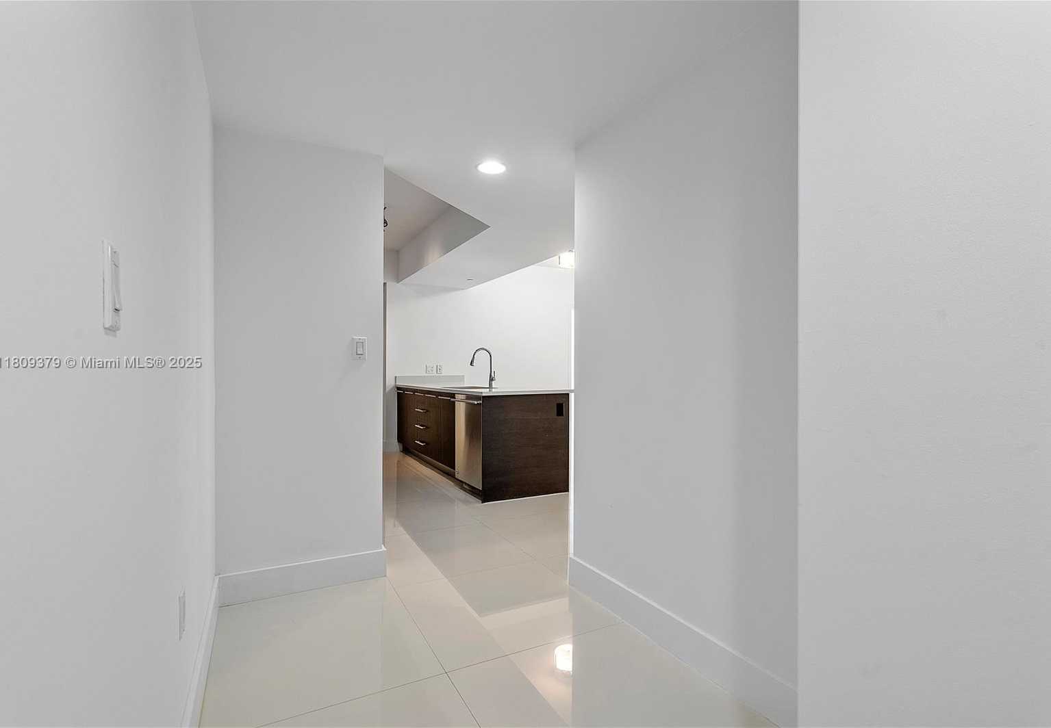 Small Image of 55 SOUTH EAST 6TH ST #3605, Miami Number 2