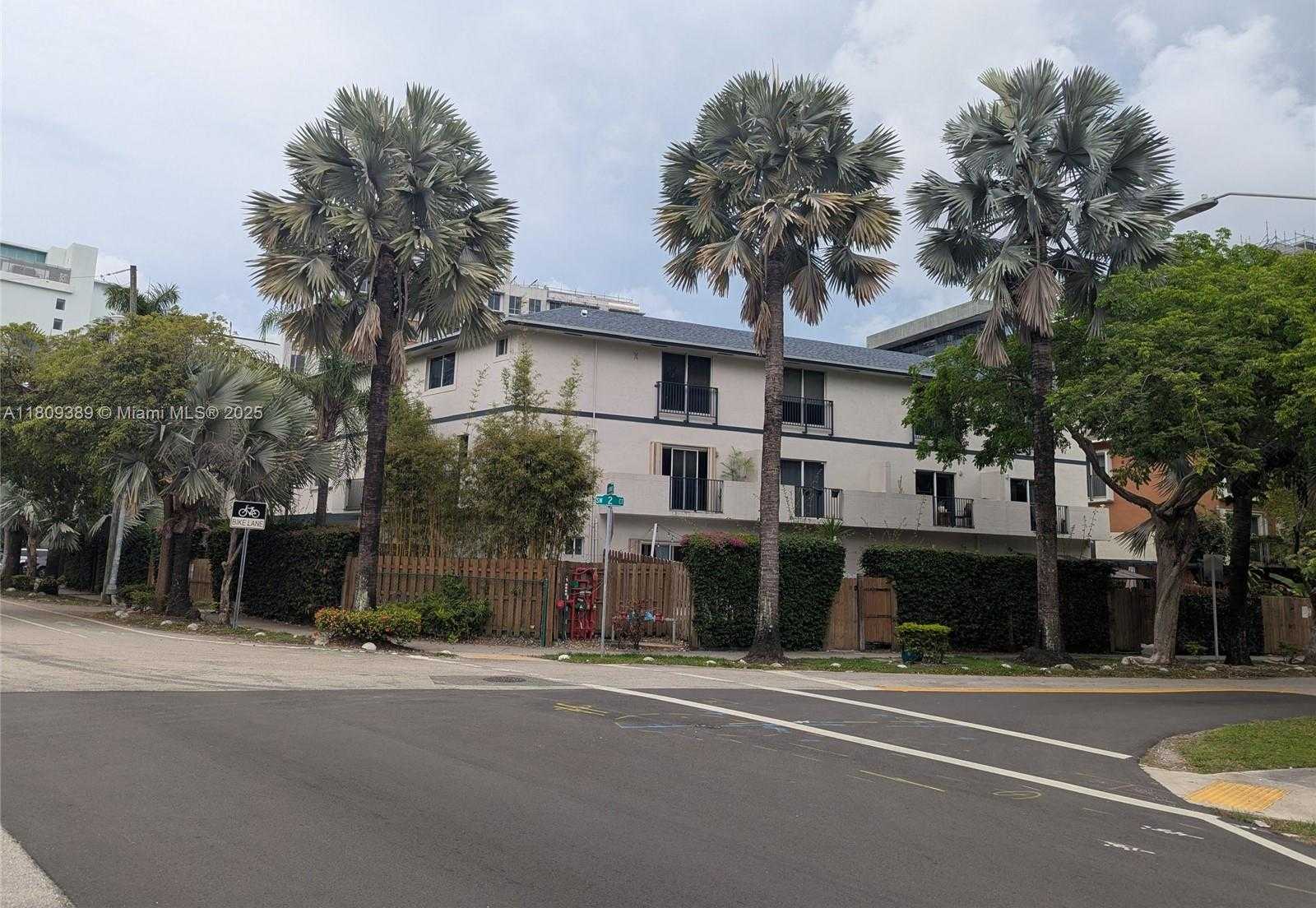 Small Image of 240 SOUTH WEST 15TH RD #106, Miami Number 26