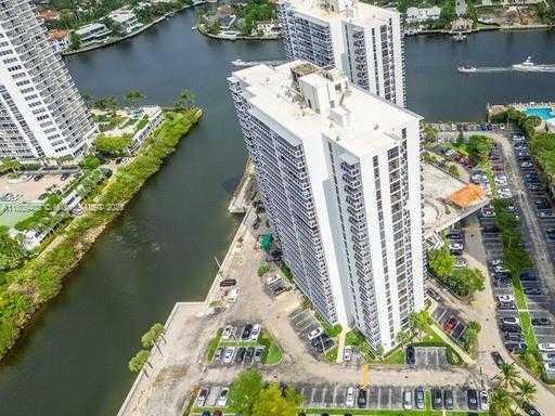 Small Image of 20505 EAST COUNTRY CLUB DR #731, Aventura Number 55