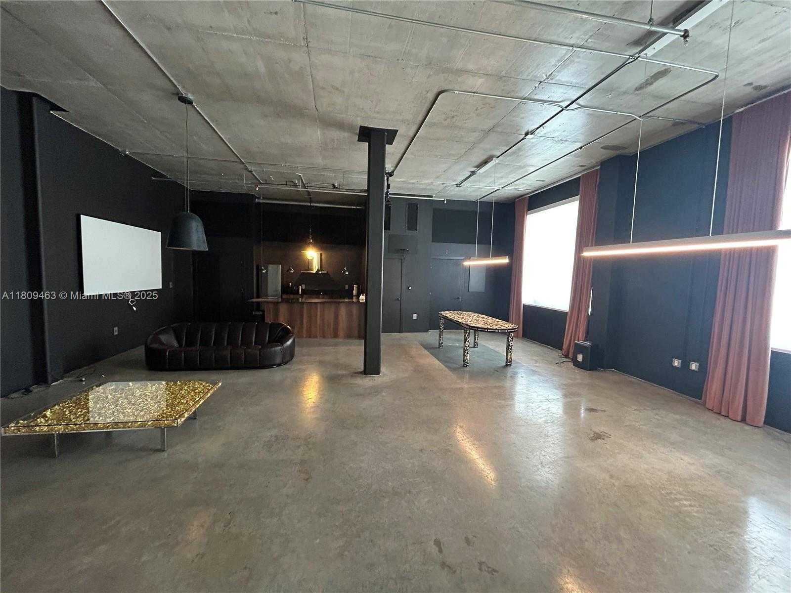 Small Image of 250 NORTH WEST 23RD ST #301, Miami Number 10