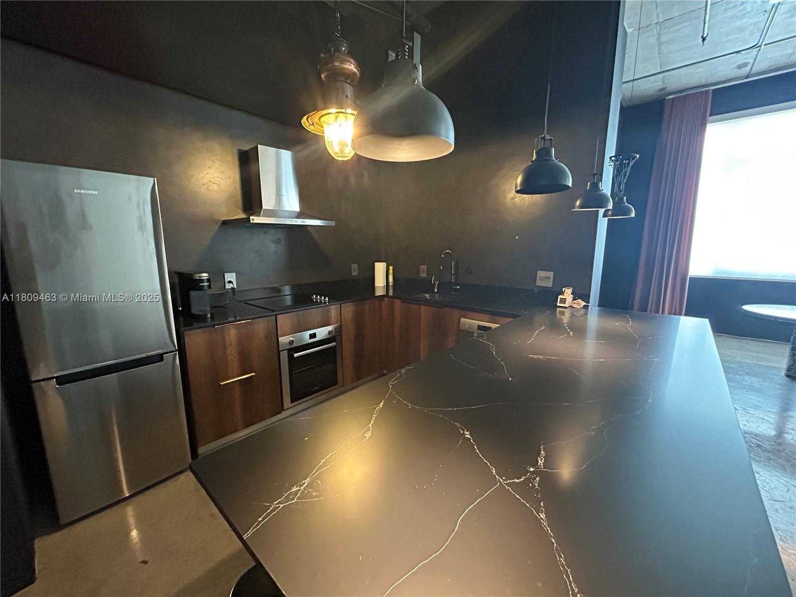 Small Image of 250 NORTH WEST 23RD ST #301, Miami Number 3