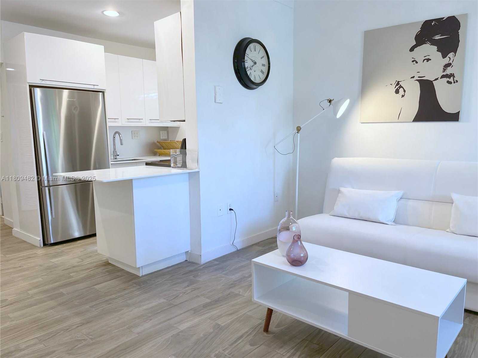 Small Image of 1611 EUCLID AVE #1, Miami Beach Number 6