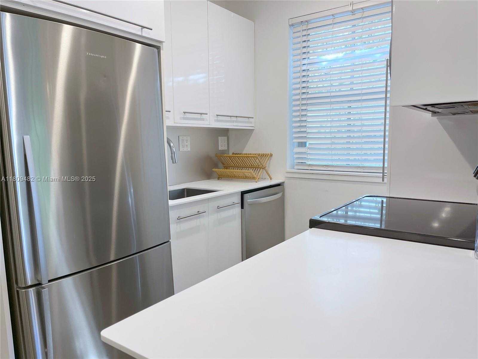 Small Image of 1611 EUCLID AVE #1, Miami Beach Number 7