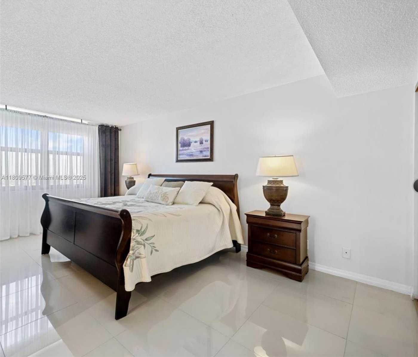 Small Image of 2401 SOUTH OCEAN DR #1007, Hollywood Number 17