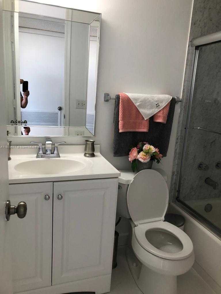 Small Image of 2401 SOUTH OCEAN DR #1007, Hollywood Number 21