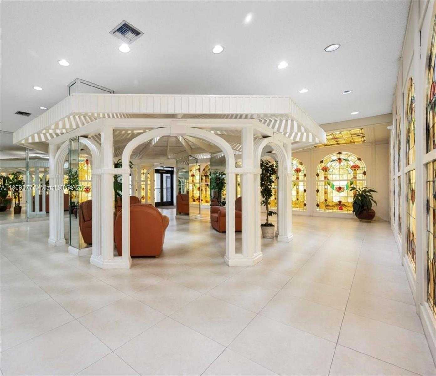 Small Image of 2401 SOUTH OCEAN DR #1007, Hollywood Number 6
