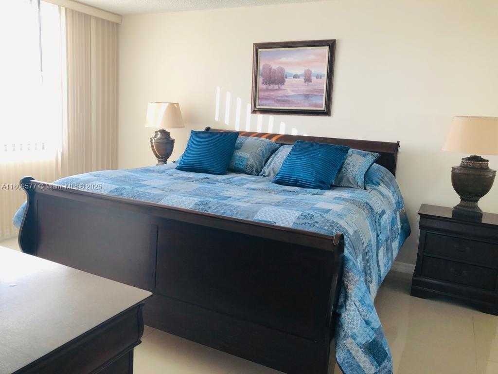Small Image of 2401 SOUTH OCEAN DR #1007, Hollywood Number 8