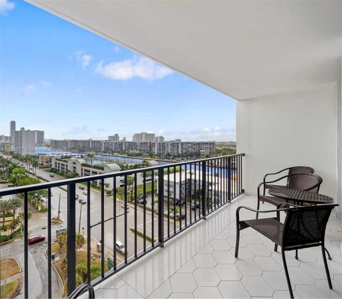 Small Image of 2401 SOUTH OCEAN DR #1007, Hollywood Number 9