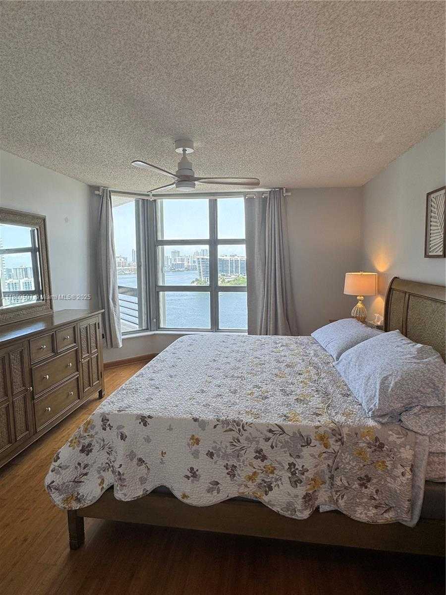 Small Image of 3400 NORTH EAST 192ND ST #LPH3, Aventura Number 14