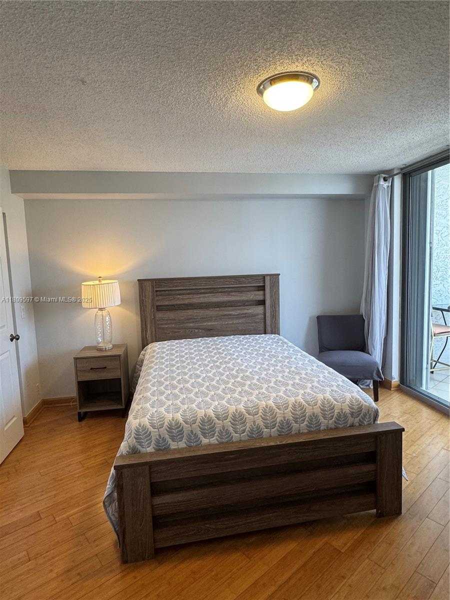Small Image of 3400 NORTH EAST 192ND ST #LPH3, Aventura Number 17