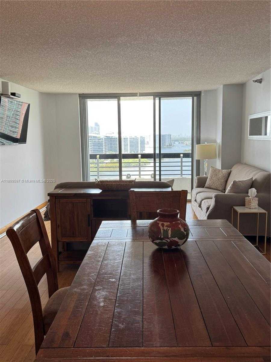 Small Image of 3400 NORTH EAST 192ND ST #LPH3, Aventura Number 2