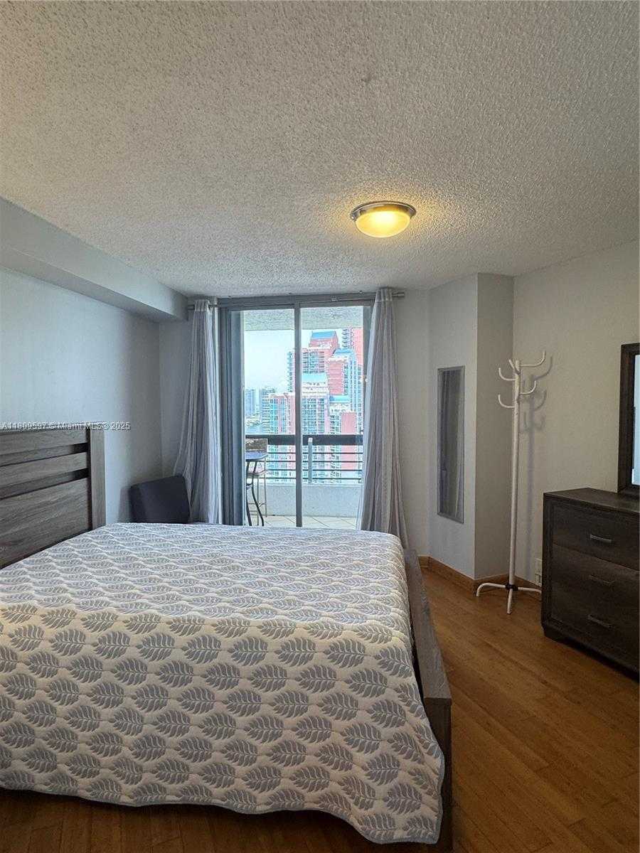Small Image of 3400 NORTH EAST 192ND ST #LPH3, Aventura Number 20