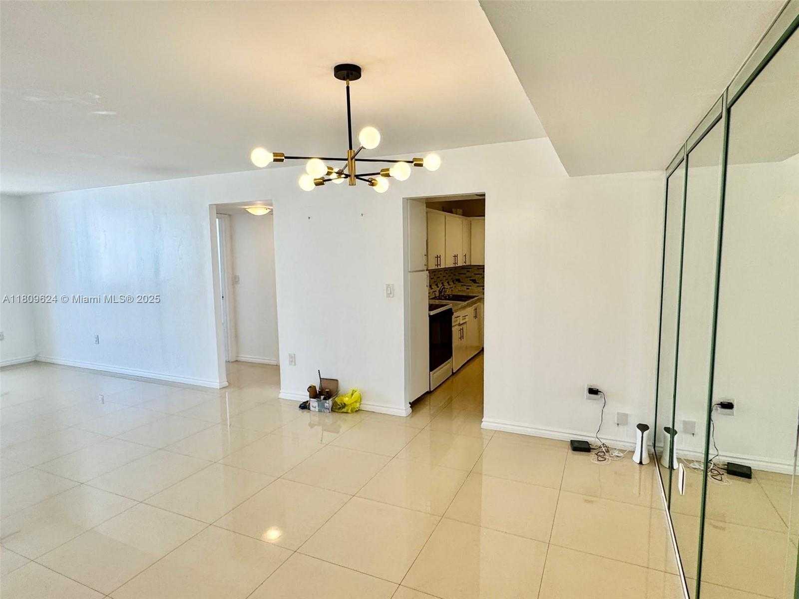 Small Image of 1833 SOUTH OCEAN DR #1508, Hallandale Beach Number 10