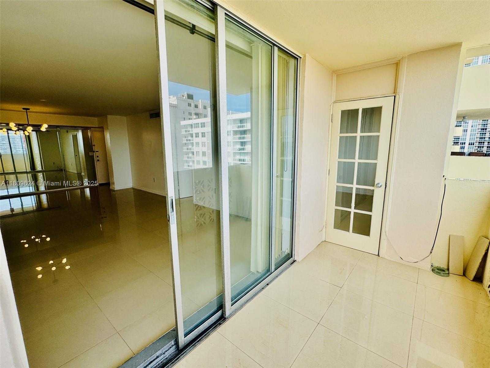 Small Image of 1833 SOUTH OCEAN DR #1508, Hallandale Beach Number 33