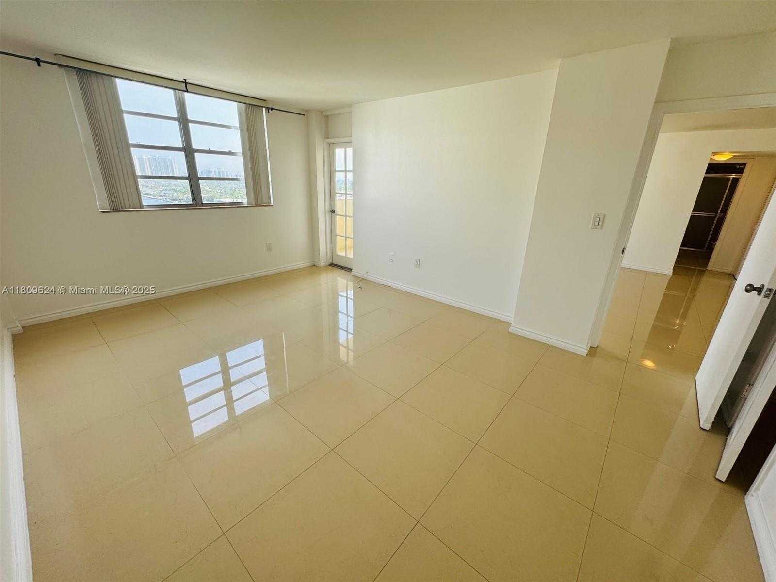 Small Image of 1833 SOUTH OCEAN DR #1508, Hallandale Beach Number 35