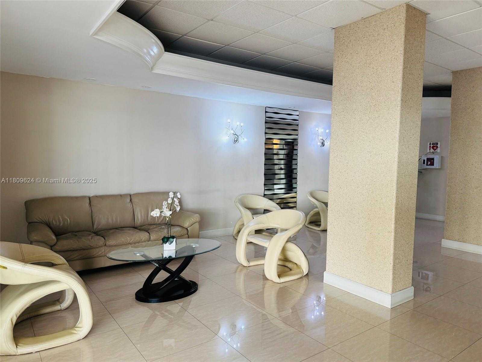 Small Image of 1833 SOUTH OCEAN DR #1508, Hallandale Beach Number 48