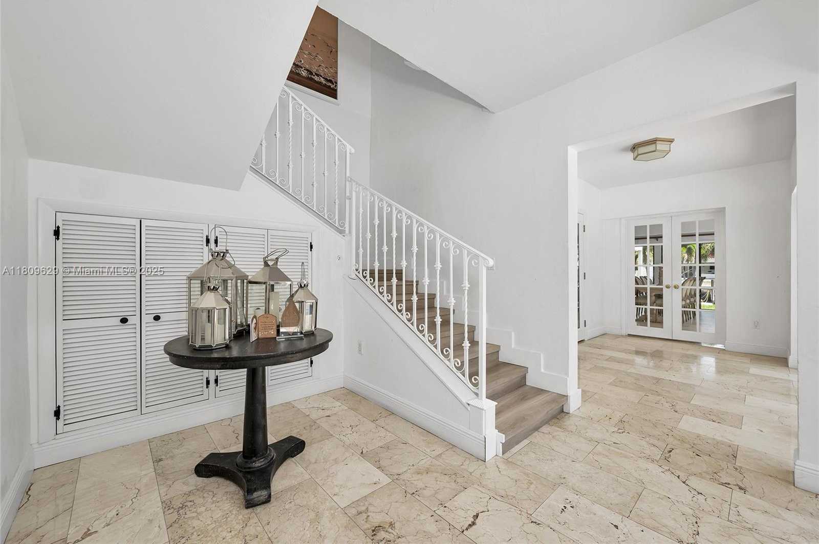 Small Image of 201 KNOLLWOOD DR, Key Biscayne Number 25