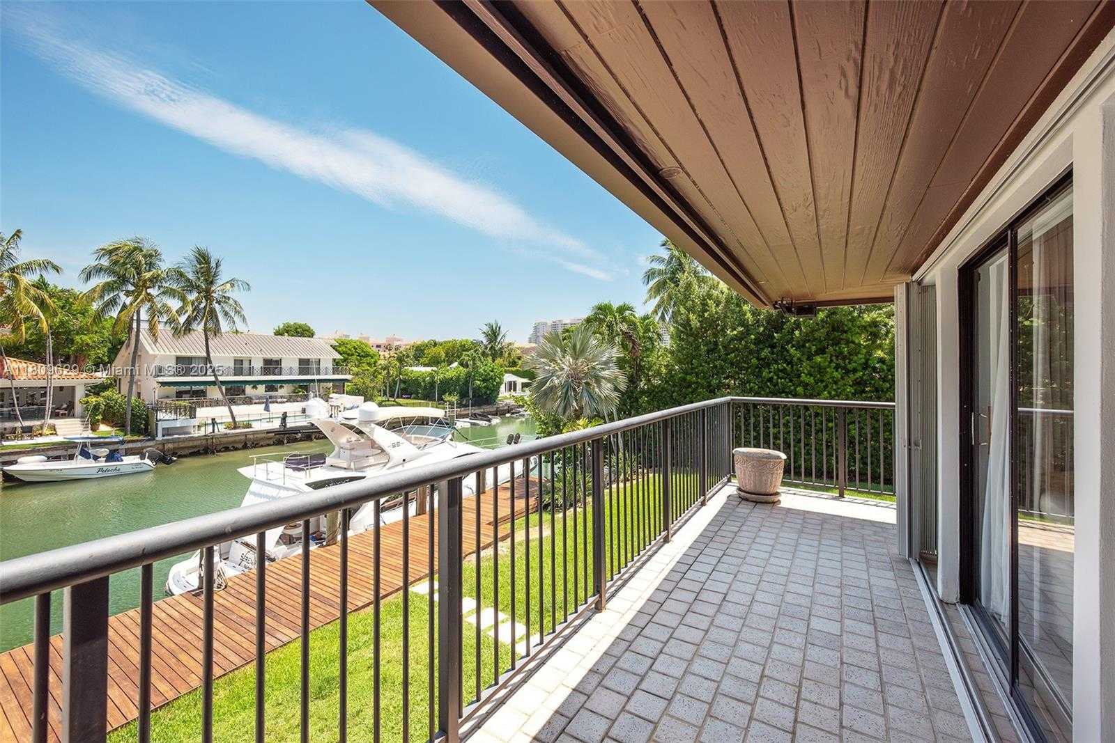 Small Image of 201 KNOLLWOOD DR, Key Biscayne Number 67