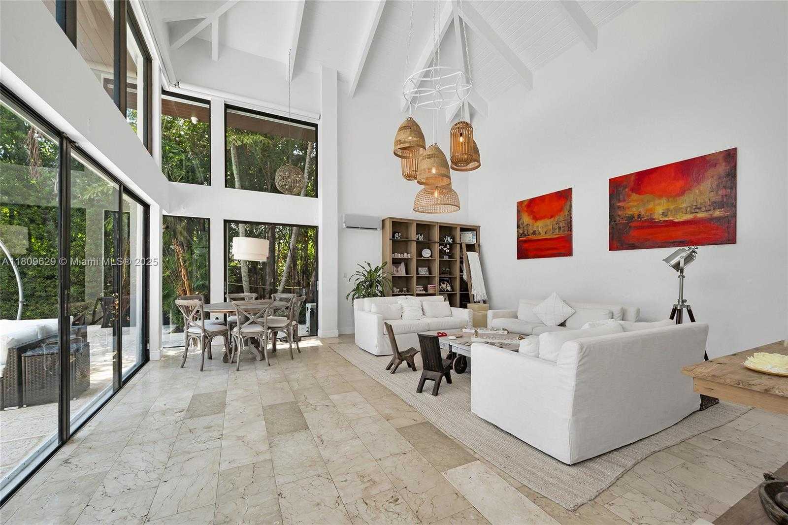 Small Image of 201 KNOLLWOOD DR, Key Biscayne Number 7