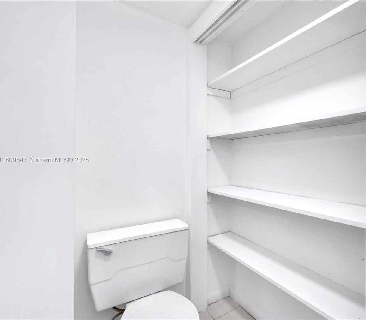 Small Image of 1340 LINCOLN RD #605, Miami Beach Number 12