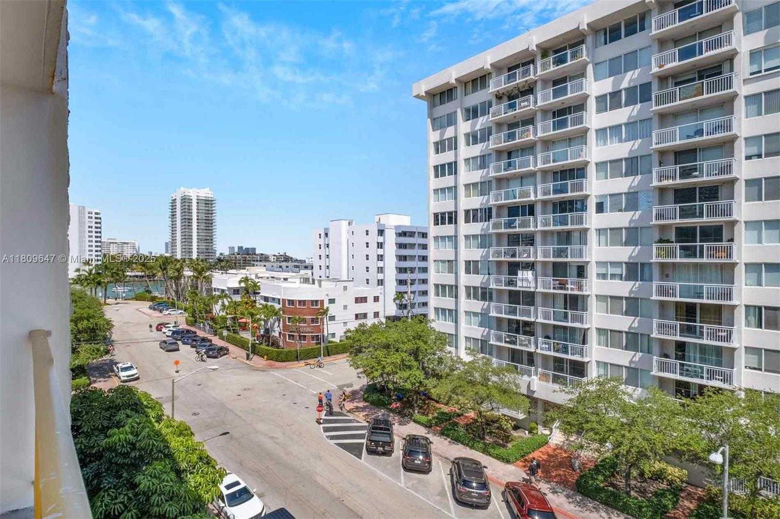 Small Image of 1340 LINCOLN RD #605, Miami Beach Number 17