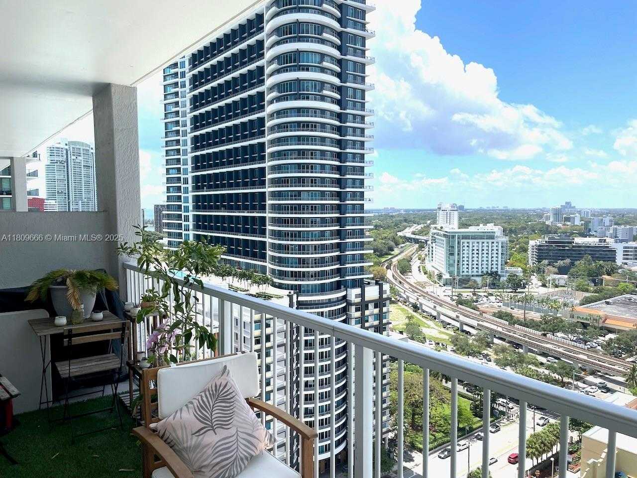 Small Image of 1250 SOUTH MIAMI AVE #2111, Miami Number 2
