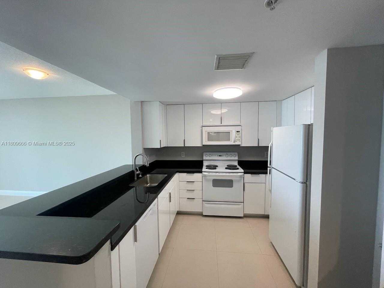 Small Image of 1250 SOUTH MIAMI AVE #2111, Miami Number 7