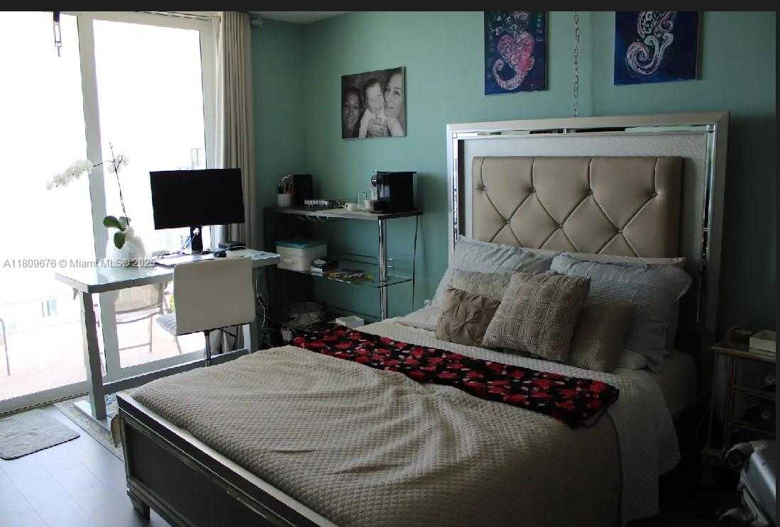 Small Image of 1801 SOUTH TREASURE DR #522, North Bay Village Number 15